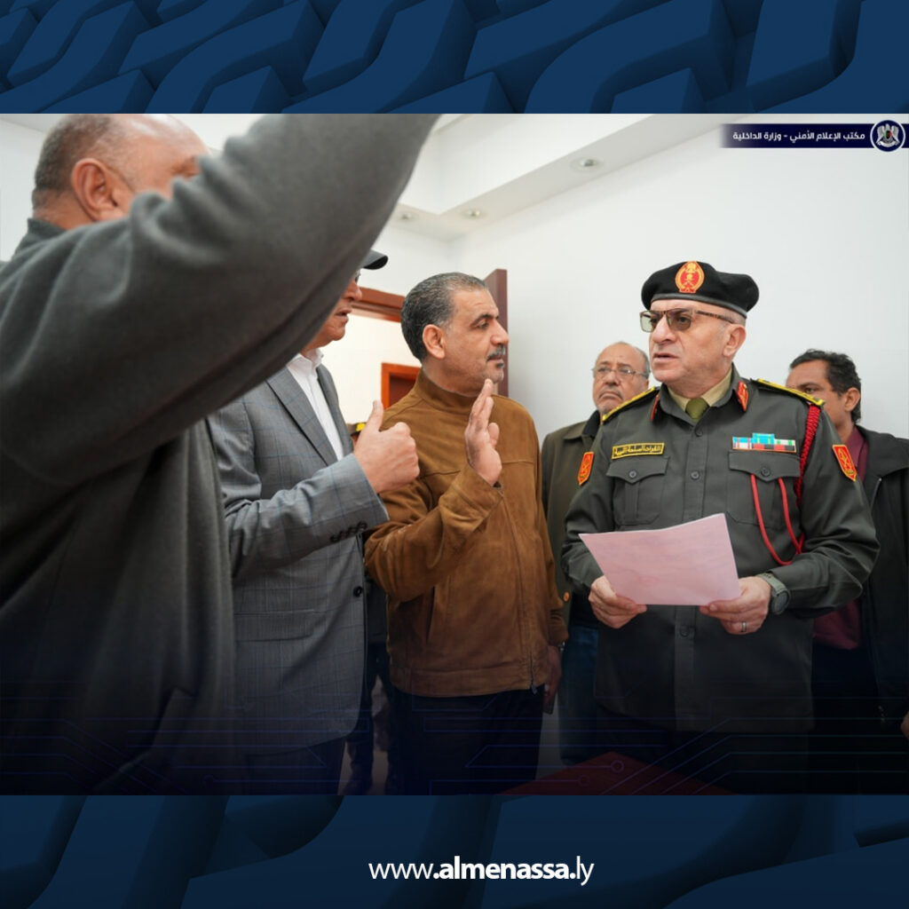 Extra 204 جولات ميدانية للجنة متابعة أزمة الوقود والسلع التموينية لمتابعة عمليات التوزيع في مختلف المناطق