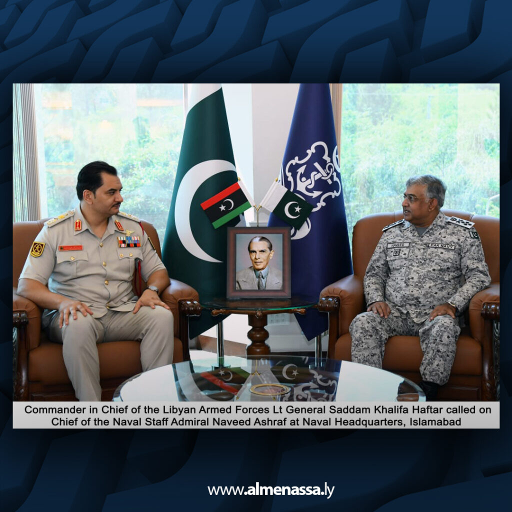 Extra 26 نائب القائد العام يلتقي في إسلام أباد رئيسي أركان القوات الجوية والبحرية الباكستانيين