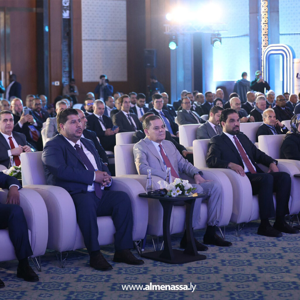 Extra 26.jpg111 26 المؤسسة الوطنية للنفط تختتم جولة العطاء العام للاستكشاف وتعلن الشركات الفائزة بالفرص الاستثمارية