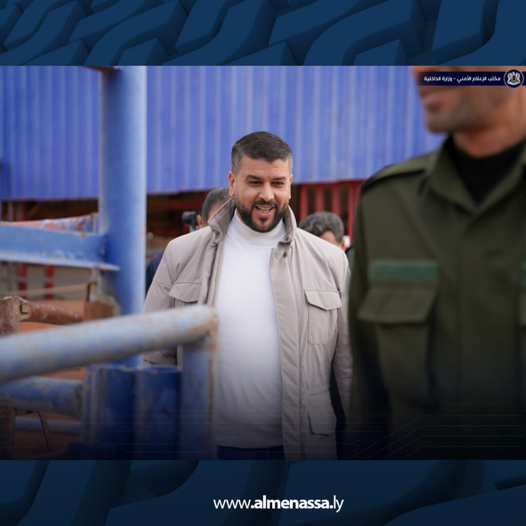 Extra 32.jpg5 32 جولات ميدانية للجنة متابعة أزمة الوقود والسلع التموينية لمتابعة عمليات التوزيع في مختلف المناطق