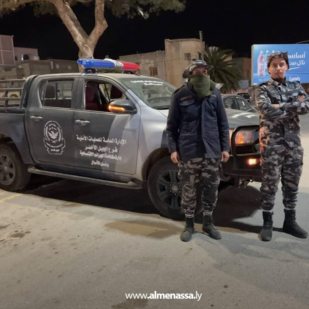 Extra 33.jpg11 33 دوريات أمنية مكثفة لتعزيز الأمن وضبط الخارجين عن القانون بالجبل الأخضر