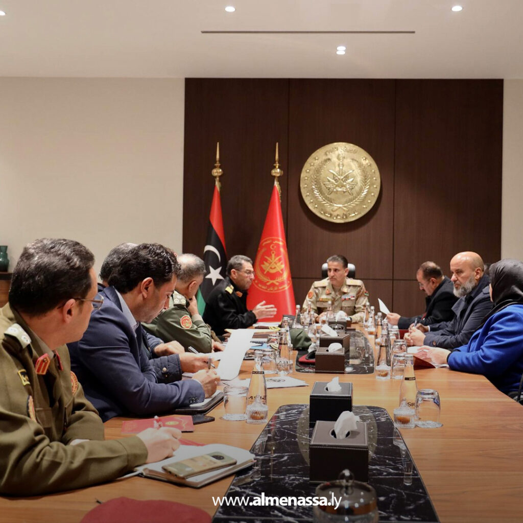 Extra 35.jpg2 35 النمروش يبحث تفعيل ملفات الشهداء والجرحى ويؤكد ضرورة الإسراع في صرف المستحقات