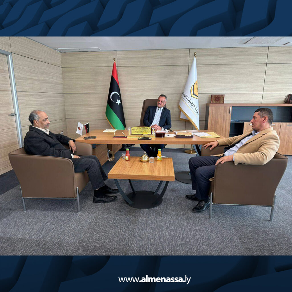 Extra 42.jpg2 42 آليات الإفراجات والرقابة على الوظيفة العامة محور اجتماع «الخدمة المدنية» و«مكافحة الفساد» ببنغازي