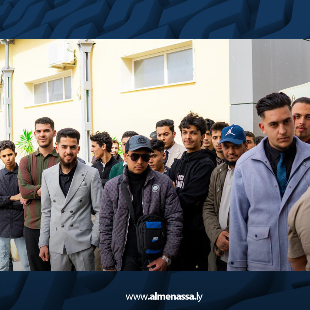 اختتام معرض اللواء 444 قتال للكتاب في معسكر التكبالي 2 Extra 54.jpg2 54