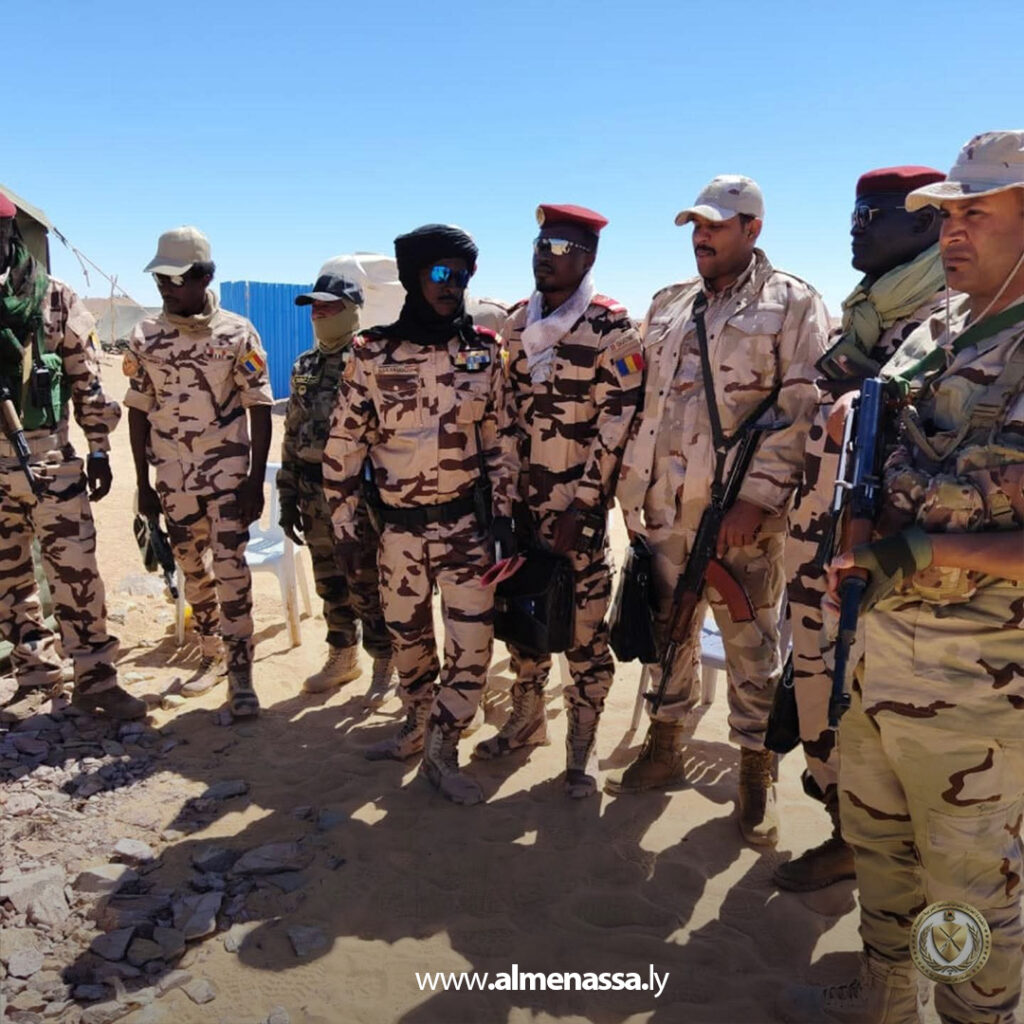 اجتماع بين القوات المسلحة الليبية والتشادية عند النقطة 35 لتفعيل آلية عمل مشتركة بين القيادات 2 Extra 70.jpg2 70