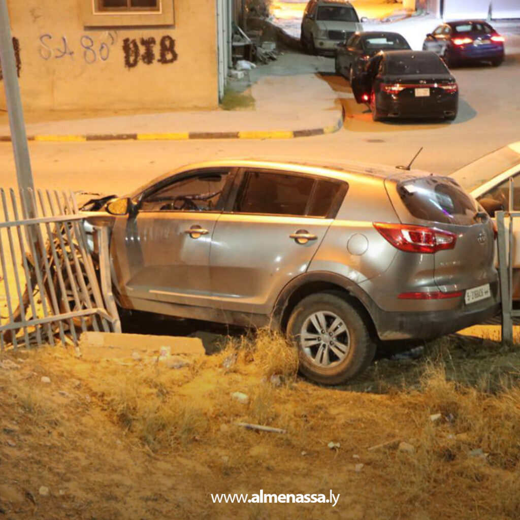 أمن طرابلس: حادث سير على الطريق السريع يخلف إصابات 2 Extra 17.jpg1 17