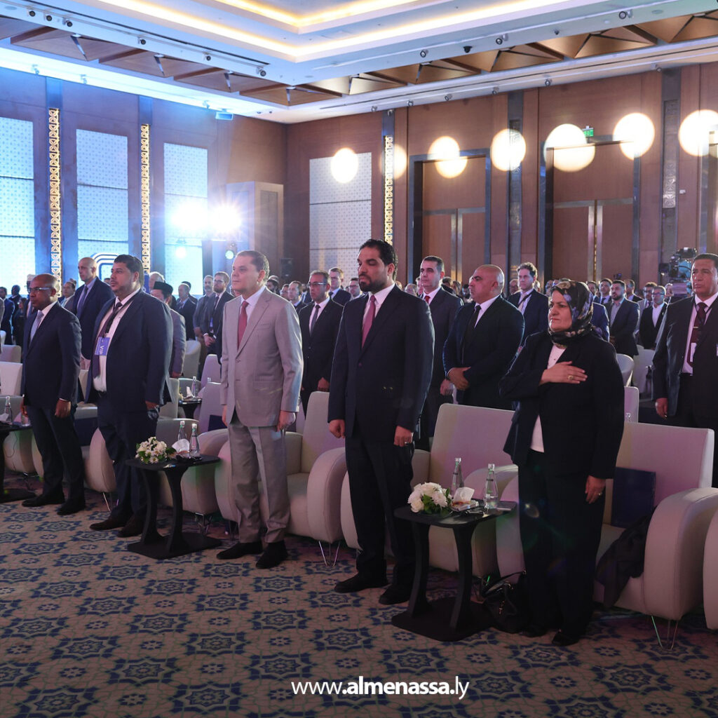الدبيبة يشهد إعلان نتائج جولة العطاء العام لاستكشاف النفط والغاز 3 Extra 2.jpg10 2 الدبيبة يشهد إعلان نتائج جولة العطاء العام لاستكشاف النفط والغاز