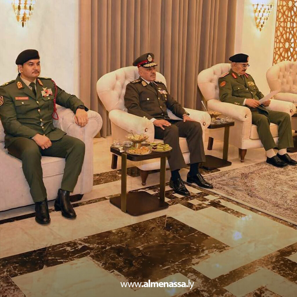 Extra 20.jpg1 20 القائد العام يستقبل رئيس أركان حرب القوات المسلحة المصرية ويؤكدان تعزيز التعاون العسكري المشترك