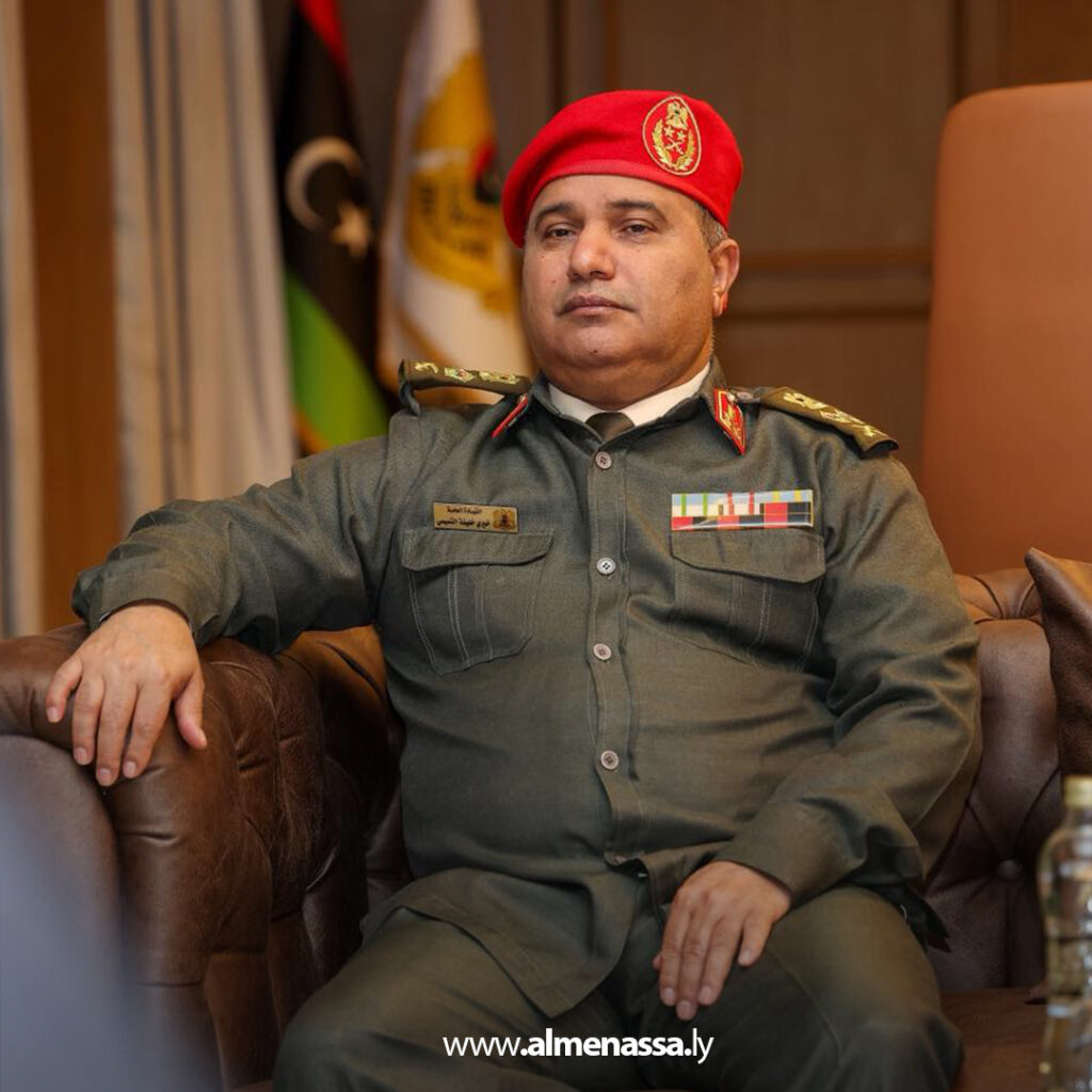Extra 3.jpg5 3 القائد العام يستقبل بعثة الأمم المتحدة لدعم العملية السياسية في ليبيا