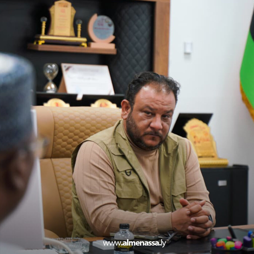 Extra 4.jpg4 4 استقبال سفير النيجر بسبها لبحث مشاريع صندوق التنمية وإعادة إعمار ليبيا بالمنطقة الجنوبية