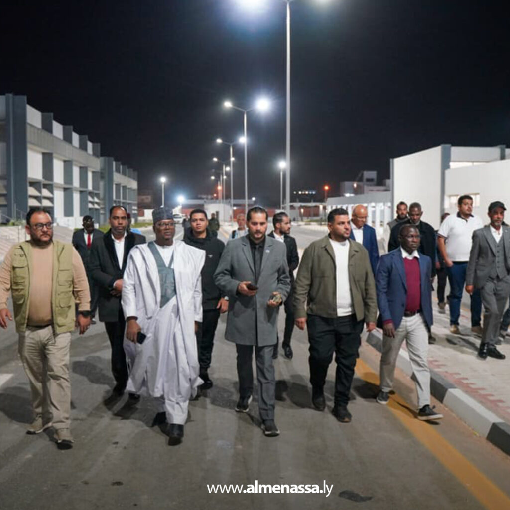 Extra .jpg15 استقبال سفير النيجر بسبها لبحث مشاريع صندوق التنمية وإعادة إعمار ليبيا بالمنطقة الجنوبية