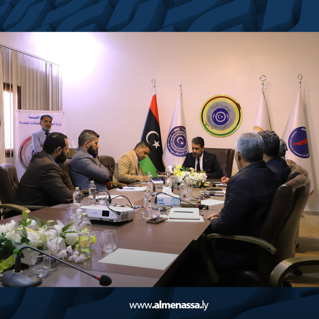 وزير الكهرباء يضع حلولا جذرية لأزمة الشبكة الكهربائية في سيدي خليفة والمناطق المجاورة ببنغازي 4 extra Recovered 11.jpg7 11 وزير الكهرباء يضع حلولا جذرية لأزمة الشبكة الكهربائية في سيدي خليفة والمناطق المجاورة ببنغازي