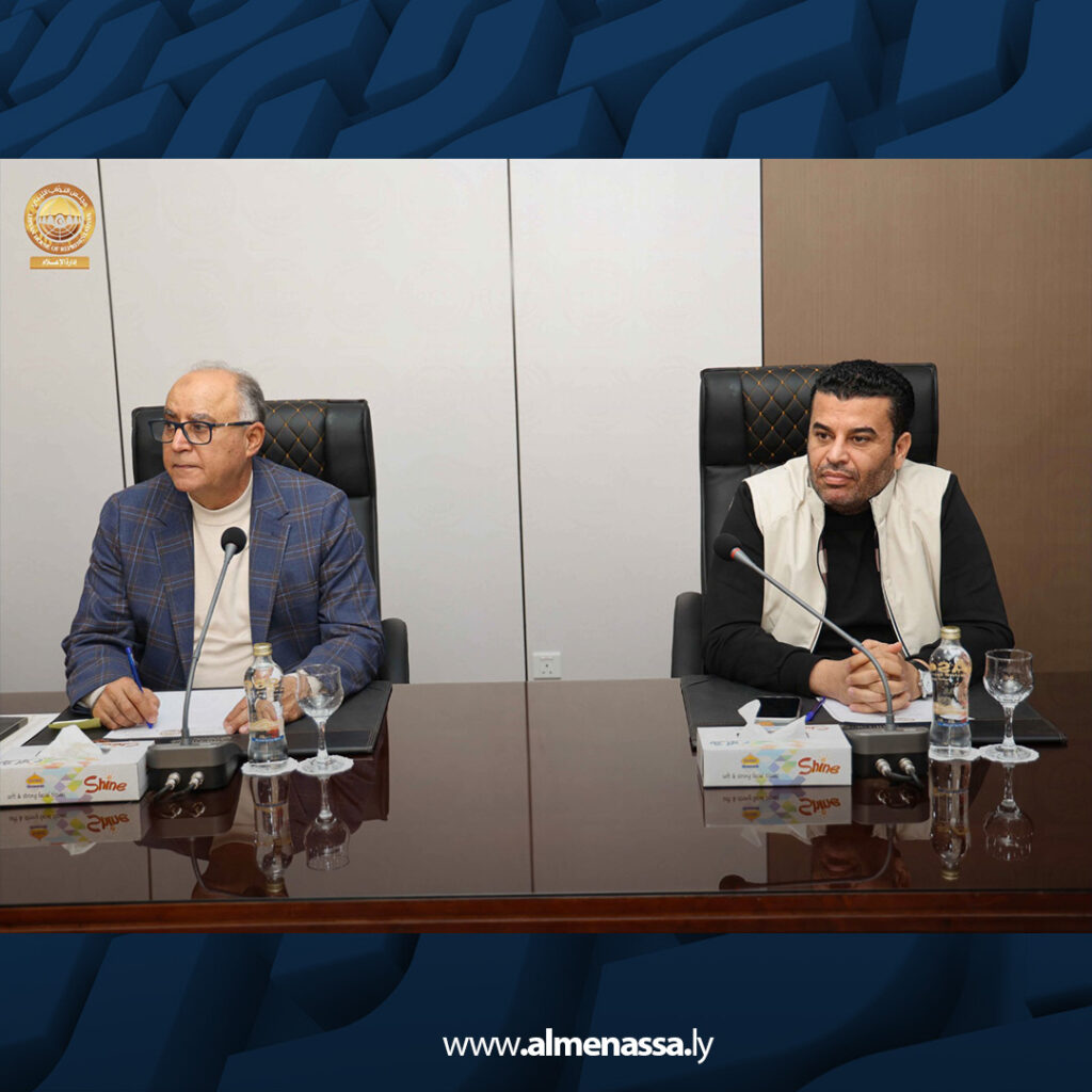 أعضاء من النواب يناقشون مع الجمعية الليبية البريطانية برامج التنمية والإعمار في بنغازي 7 extra Recovered Recovered 1.jpg8 1 أعضاء من النواب يناقشون مع الجمعية الليبية البريطانية برامج التنمية والإعمار في بنغازي