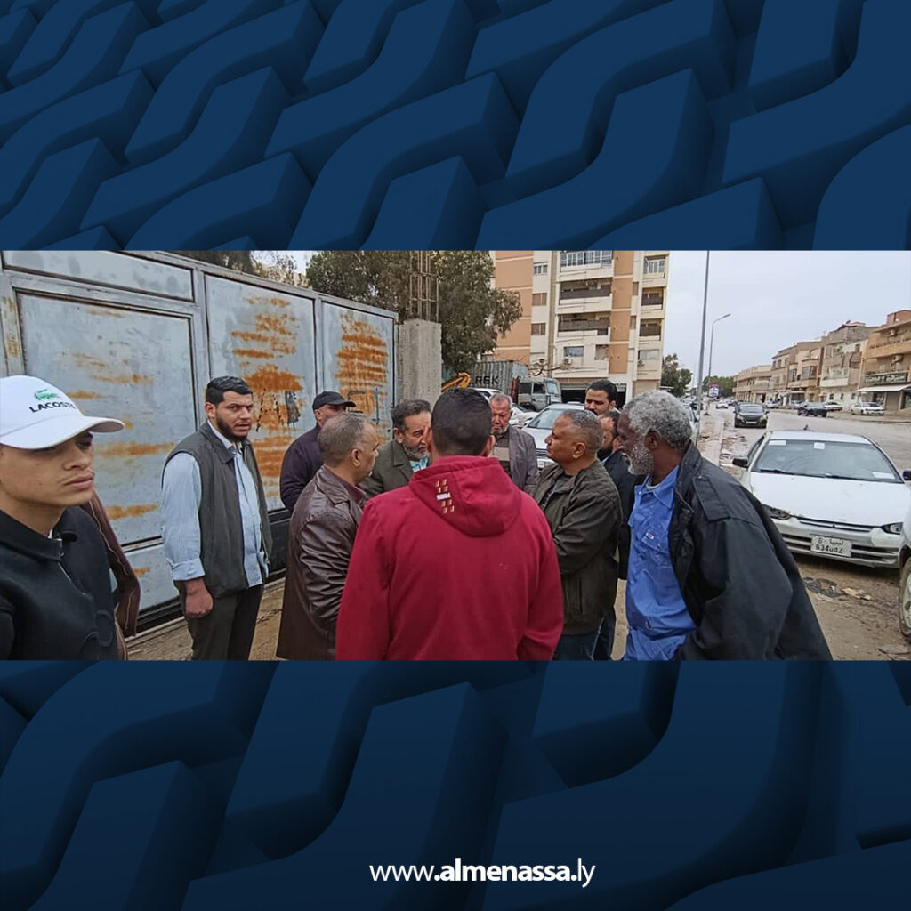 Extra 42.jpg3 42 بلدية بنغازي تتابع ميدانيا مشكلات الصرف الصحي في حي الكيش القديم وتعد تقريرا عاجلا للمعالجة