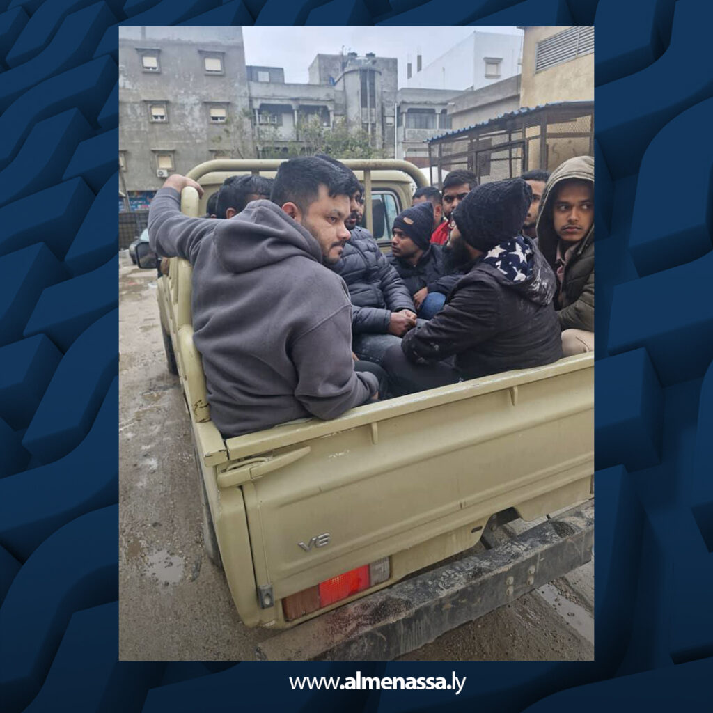 Extra 46.jpg3 46 ضبط 18 مهاجراً غير شرعي استعداداً للهجرة عبر "قوارب الموت" في البيضاء