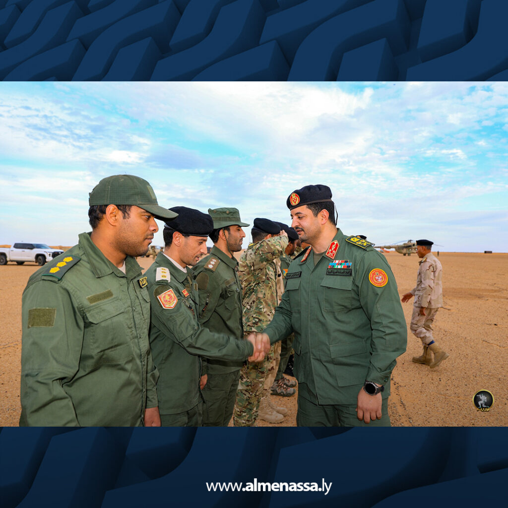 Extra.jpg18 رئيس الأركان العامة يشارك قوات الحدود الجنوبية الغربية مأدبة إفطار رمضانية