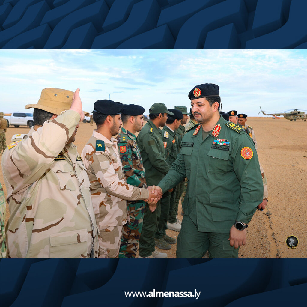 Extra.jpg21 رئيس الأركان العامة يشارك قوات الحدود الجنوبية الغربية مأدبة إفطار رمضانية