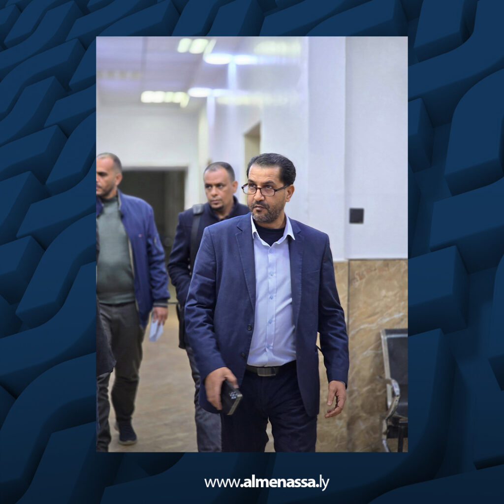 Extra.jpg5 وفد من وزارة الصحة يتفقد سير العمل بمستشفى الشهيد عطية الكاسح