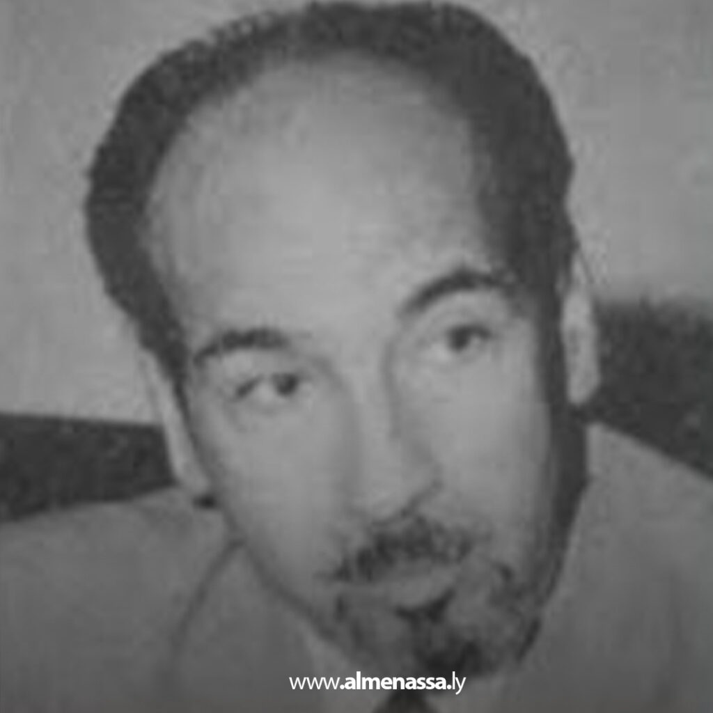 Extra 1.jpg7 1 "مؤرخ فنان رأى أن مؤالفة القبح تجمله في الأعين "
