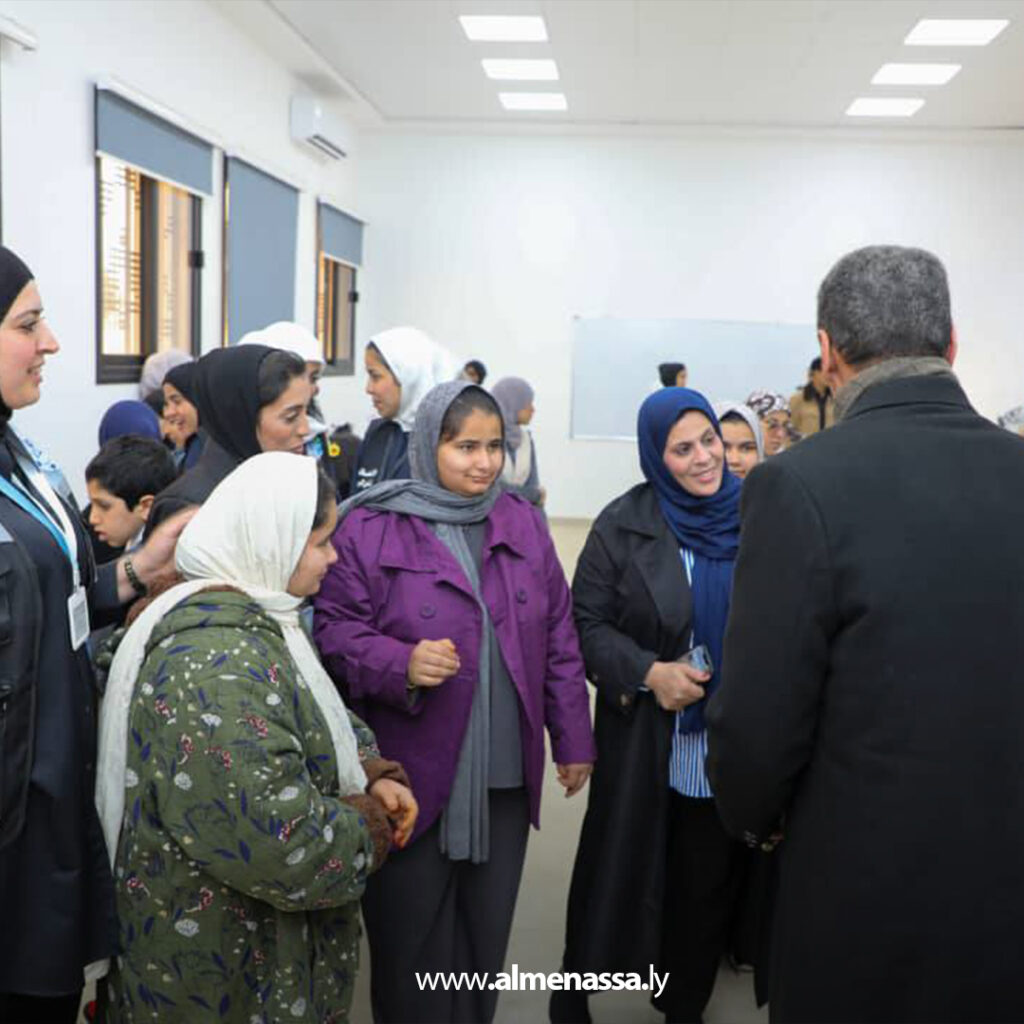 Extra 146.jpg1 146 كلية التربية بجامعة بنغازي تنظم أول سوق خيري بمشاركة طلابية واسعة