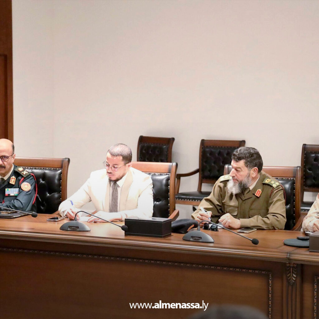 Extra 21.jpg1 21 النمروش يعقد اجتماعًا موسعًا لمعالجة ملفات مرتبات العسكريين