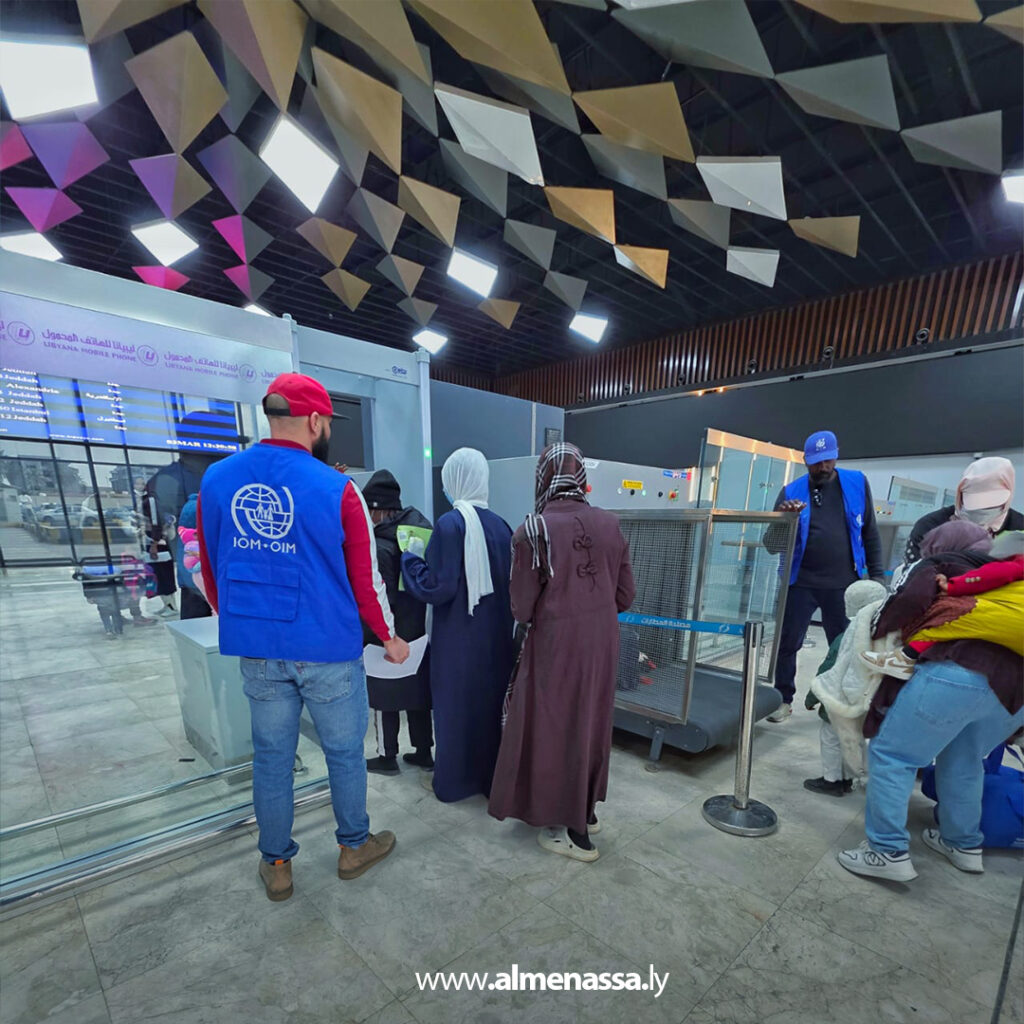 Extra 24 الدولية للهجرة: عودة 165 مهاجراً من طرابلس إلى نيجيريا