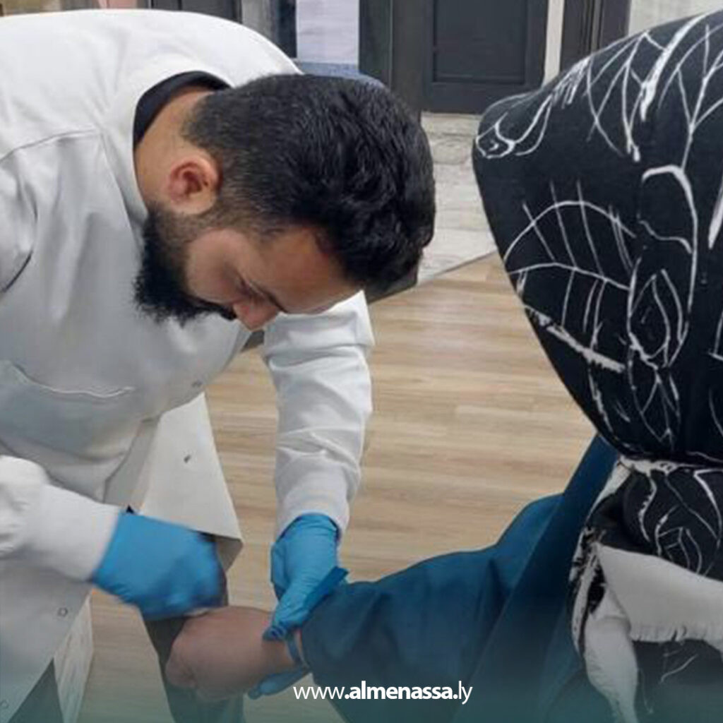 Extra 4.jpg11 4 فريق طبي من إدارة الخدمات الصحية طرابلس يزور دار الوفاء لرعاية العجزة