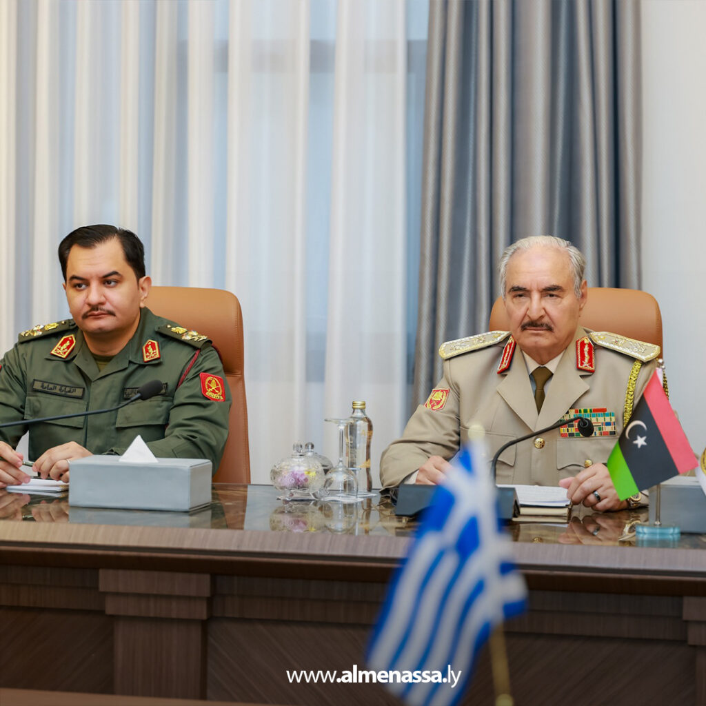 Extra 4.jpg7 4 القائد العام يبحث مع وزير خارجية اليونان تعزيز العلاقات والتعاون في مكافحة الهجرة