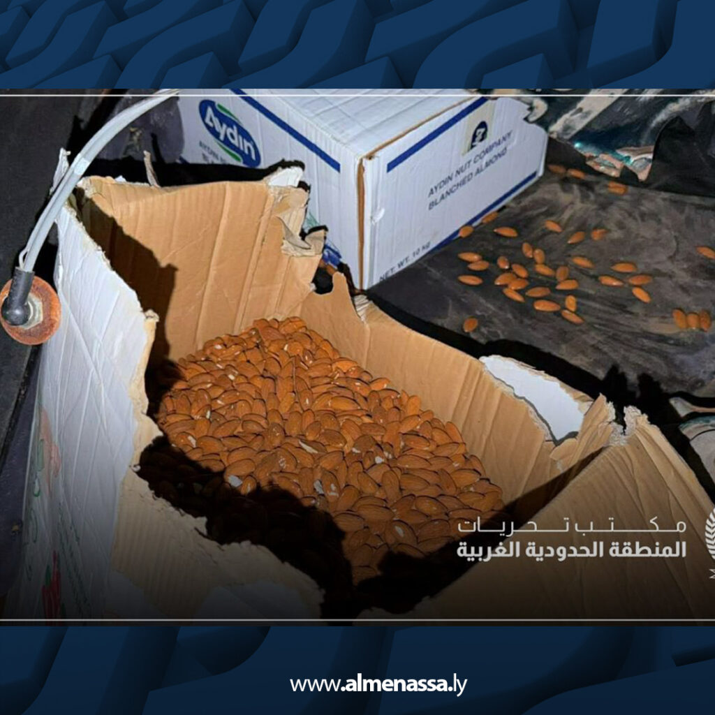 Extra .jpg10 ضبط 12 مركبة أجنبية محمّلة ببضائع معدّة للتهريب في معبر رأس جدير وإحالة المتورطين للتحقيق