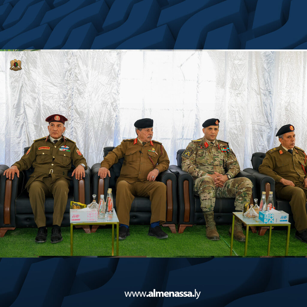 extra Recovered 1.jpg20 1 نائب القائد العام ورئيس الأركان العامة يقدمون واجب العزاء إلى مستشار الأمن القومي في وفاة والدته