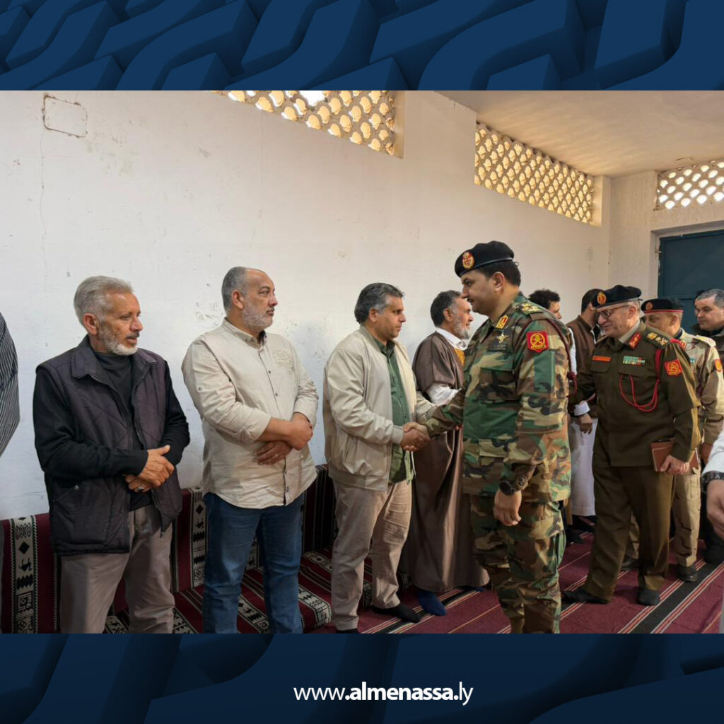 extra Recovered 26 نائب القائد العام يقدم واجب العزاء في عدد من شهداء اللواء 604 مشاة