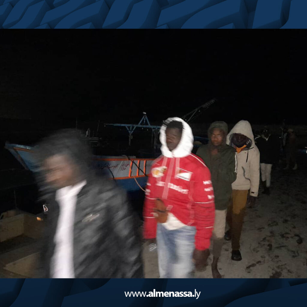 extra Recovered 4.jpg9 4 إنقاذ 52 مهاجراً قبالة سواحل القره بولي وتسليمهم لجهاز مكافحة الهجرة