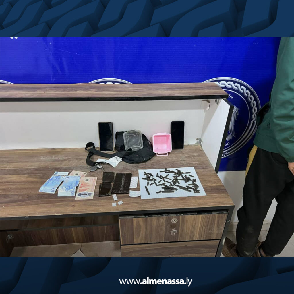 extra Recovered 48 جهاز البحث الجنائي يضبط متهما بترويج المخدرات في الأبرق بعد عملية أمنية محكمة