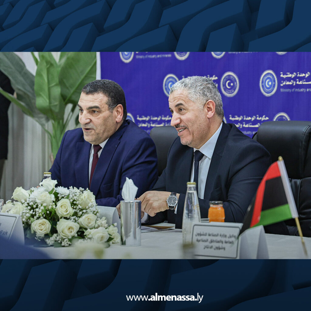 extra Recovered 48.jpg2 48 وزير الصناعة يطلق خطة الـ100 يوم لتطوير القطاع وتعزيز التكامل المؤسسي
