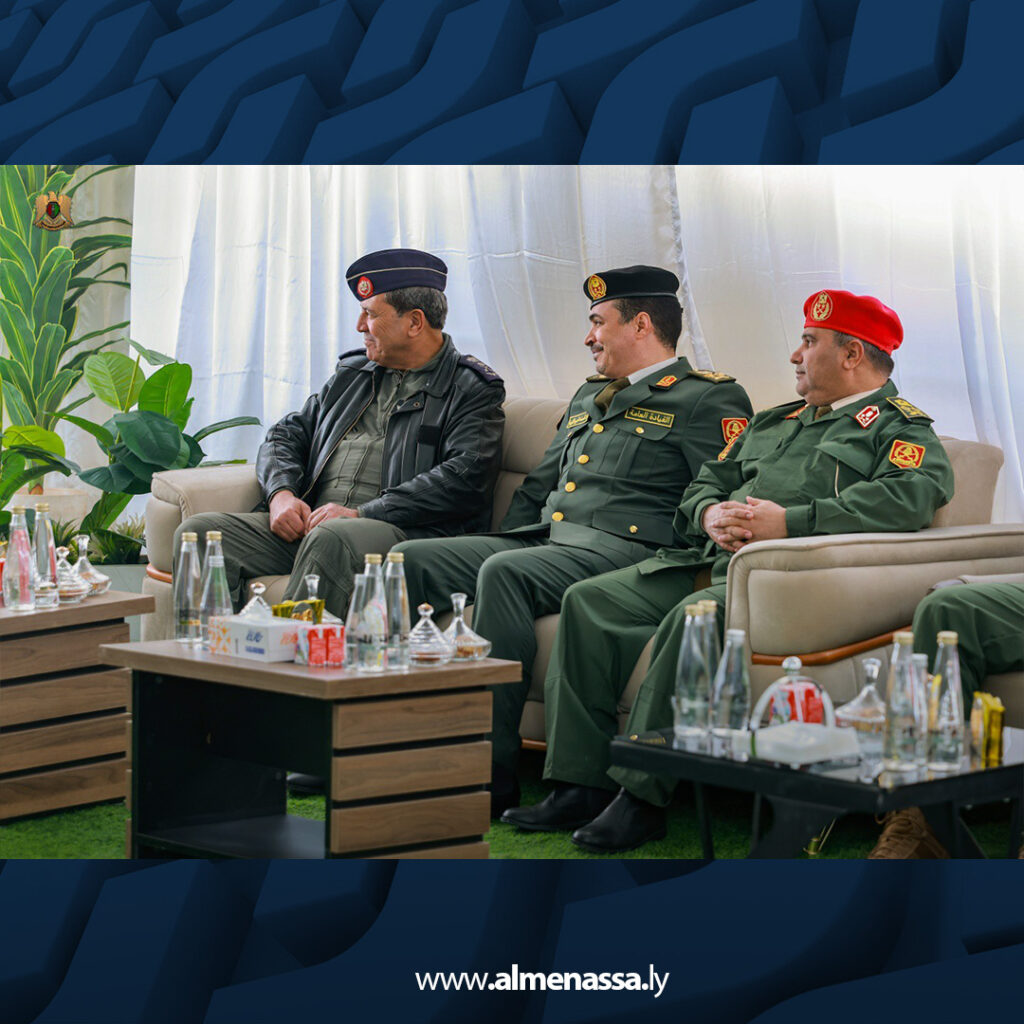 extra Recovered 6.jpg12 6 نائب القائد العام ورئيس الأركان العامة يقدمون واجب العزاء إلى مستشار الأمن القومي في وفاة والدته