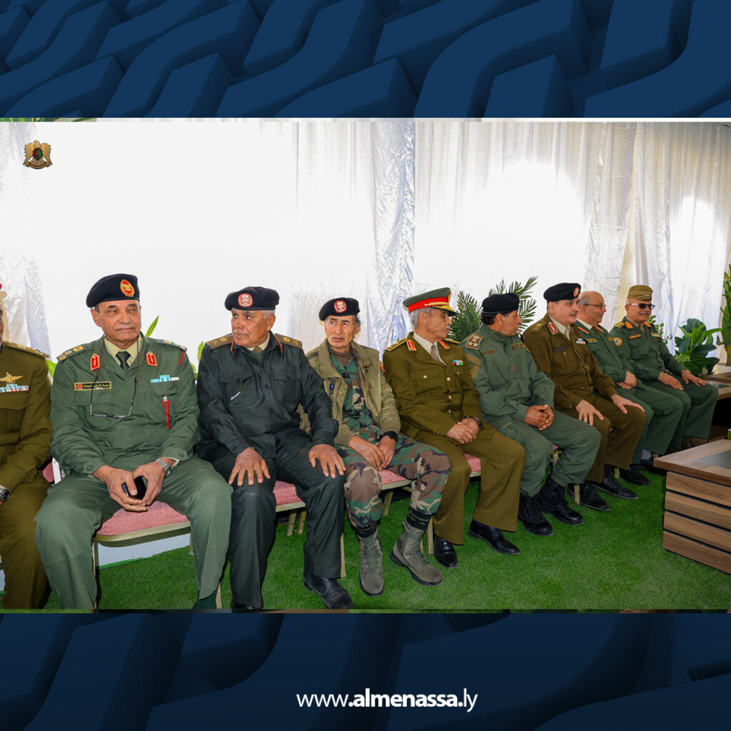 extra Recovered.jpg23 نائب القائد العام ورئيس الأركان العامة يقدمون واجب العزاء إلى مستشار الأمن القومي في وفاة والدته