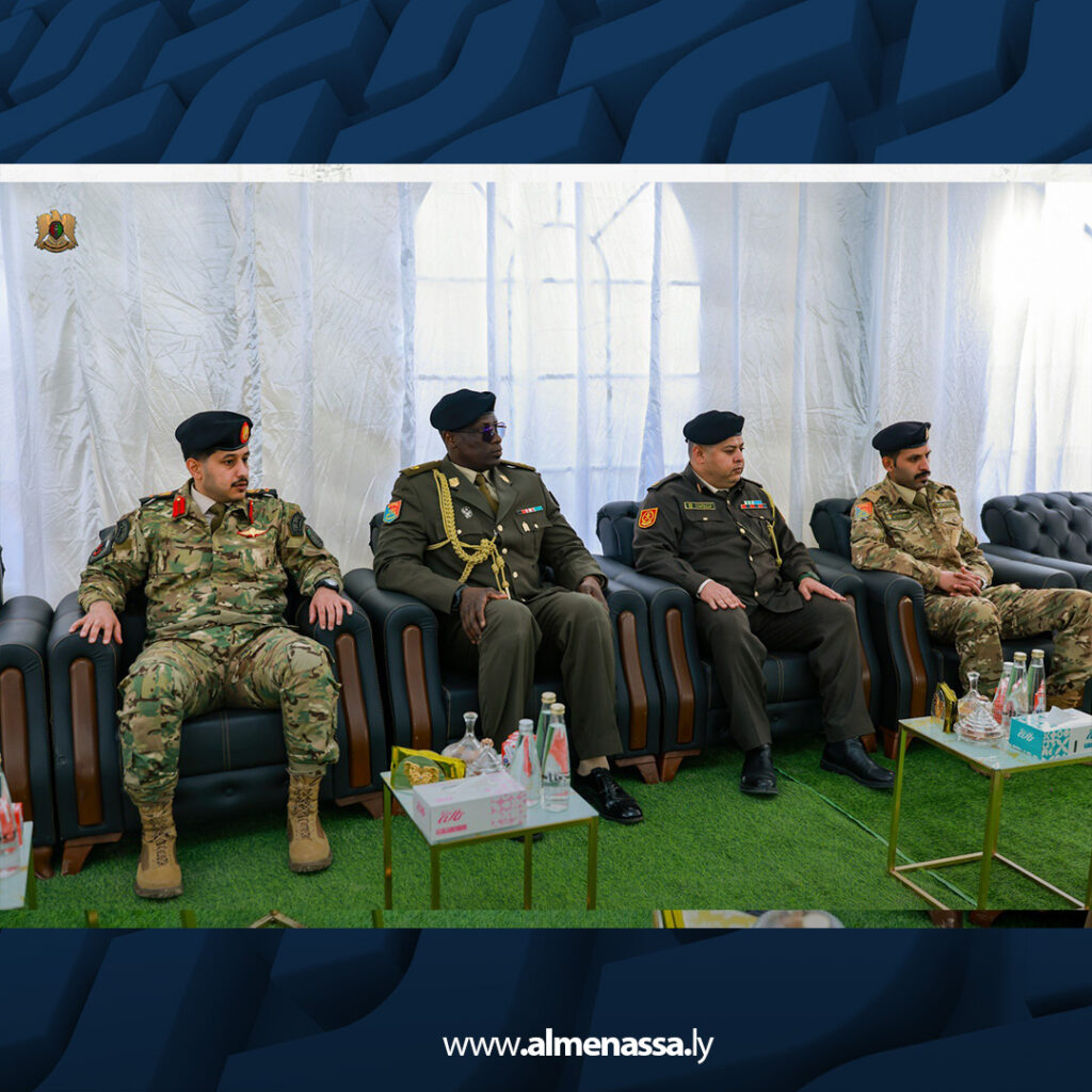 extra Recovered.jpg25 نائب القائد العام ورئيس الأركان العامة يقدمون واجب العزاء إلى مستشار الأمن القومي في وفاة والدته