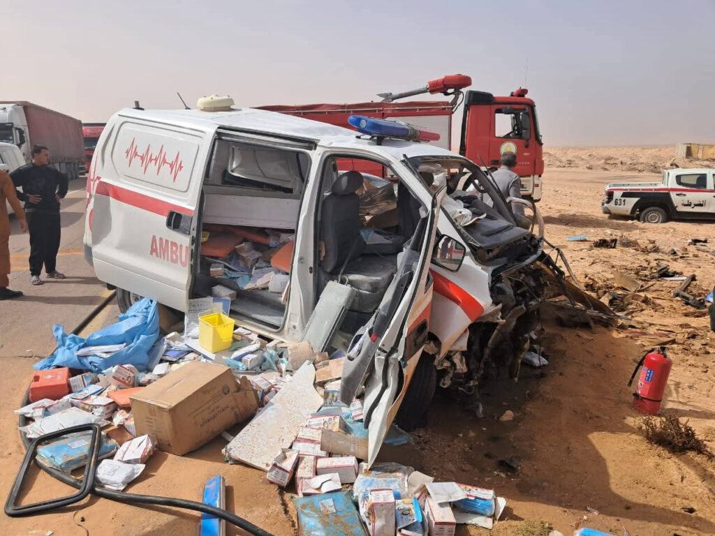 1000229688 وفاة سائق إسعاف في حادث سير مروّع على الطريق الساحلي بمنطقة رأس لانوف