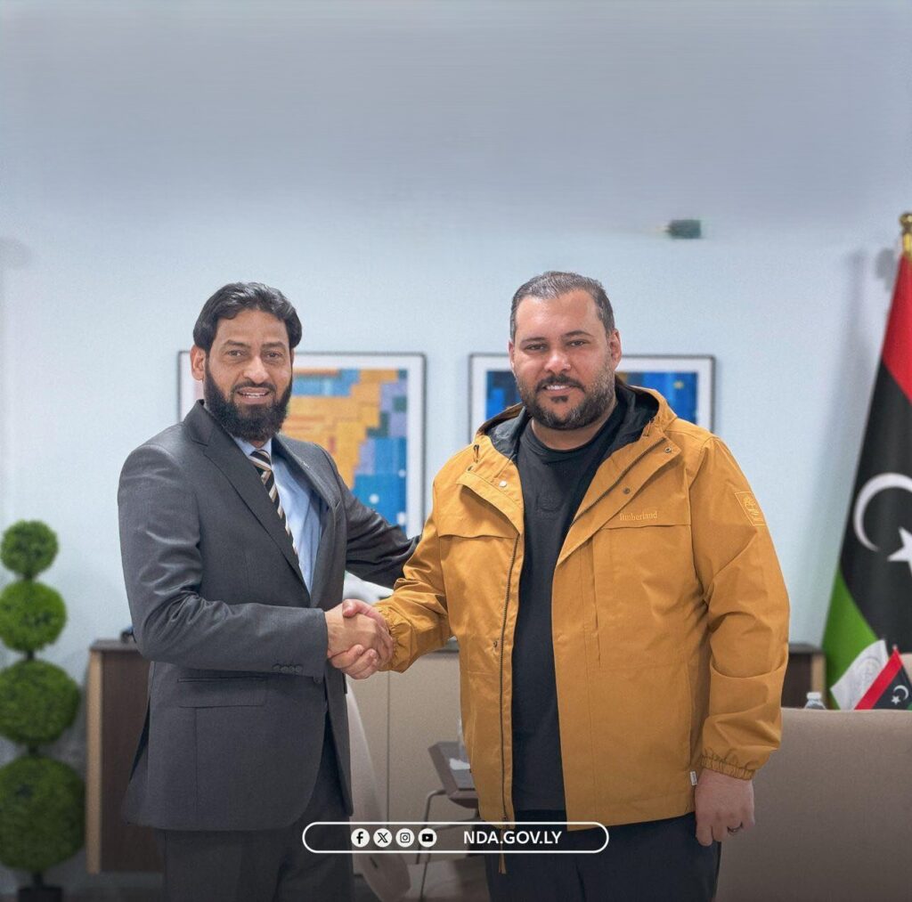 الفرجاني وبو سعده يبحثان معالجة المختنقات وتحسين مشاريع الزراعة في الجنوب 1 666255484 122290661000234831 5735239433777885755 n