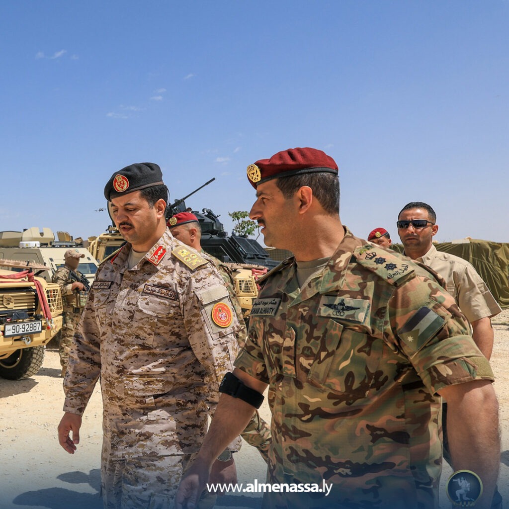 Extra 5.jpg1 5 رئيس الأركان العامة يبحث التعاون العسكري خلال زيارته مركز الملك عبدالله الثاني للعمليات الخاصة