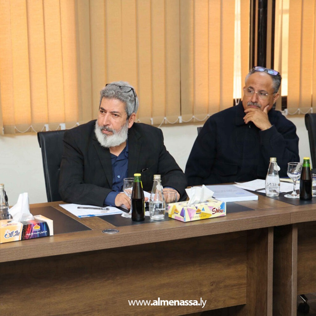 Extra02 3 لجنة مشروع قانون المصارف والمنشآت المالية تعقد اجتماعها بمجلس النواب في بنغازي