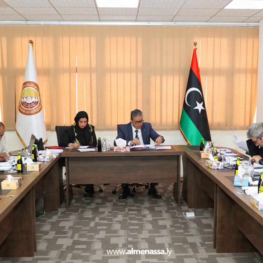 Extra03 3 لجنة مشروع قانون المصارف والمنشآت المالية تعقد اجتماعها بمجلس النواب في بنغازي