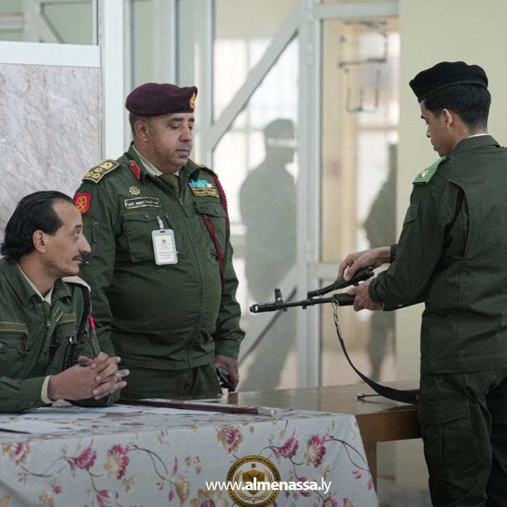 Extra 1.jpg11111111 1