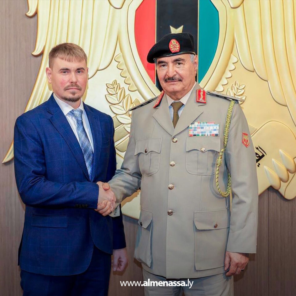 Extra 100.jpg2 100 القائد العام يستقبل السفير الروسي ويبحثان تعزيز التعاون الأمني والعلاقات الثنائية