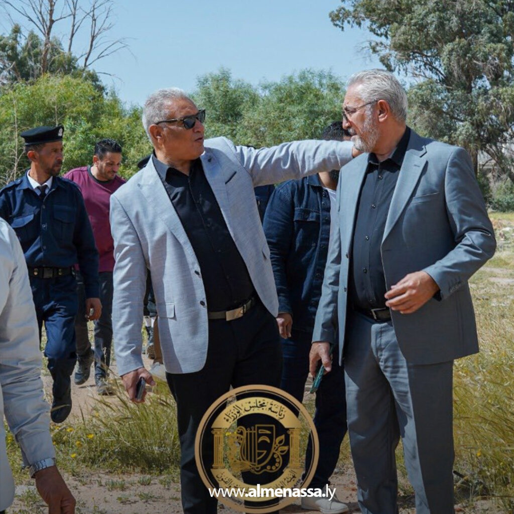 Extra 133.jpg11 133 جولة ميدانية لإعادة تأهيل مسرح حي الأكواخ والمركب الثقافي بأبو سليم