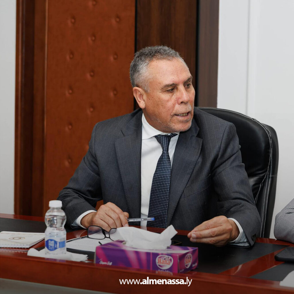 Extra 146.jpg11 146 بحث تعزيز التنمية الصناعية خلال اجتماع لجنة الشؤون الاقتصادية بمجلس الدولة