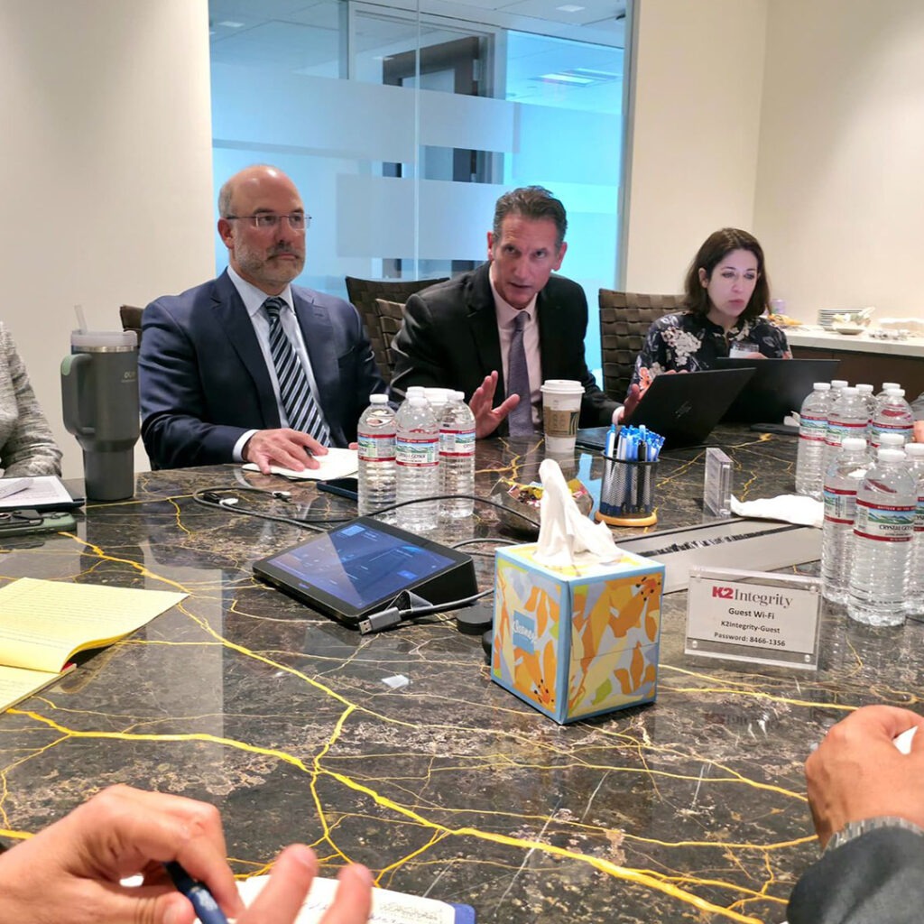 Extra 165.jpg1 165 محافظ ليبيا المركزي يناقش في واشنطن مع K2 Integrity رقابة الاعتمادات والامتثال المصرفي