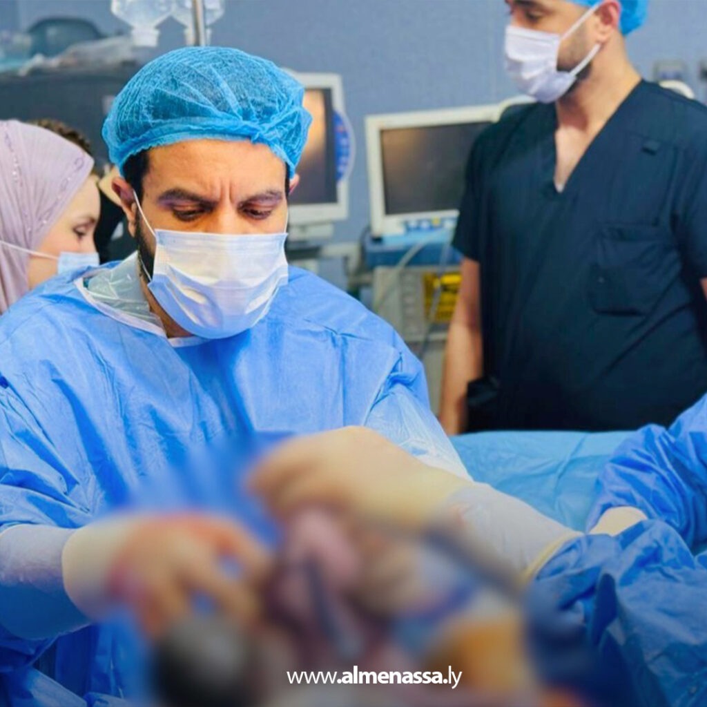 Extra 173.jpg1 173 ولادة 4 توائم في الشهر الثامن بمستشفى الجلاء للولادة بحالة نادرة واستثنائية