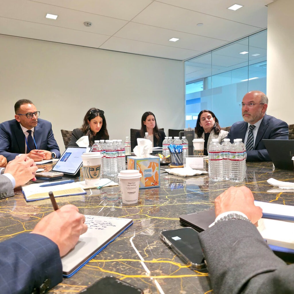 Extra 19.jpg9 19 محافظ ليبيا المركزي يناقش في واشنطن مع K2 Integrity رقابة الاعتمادات والامتثال المصرفي