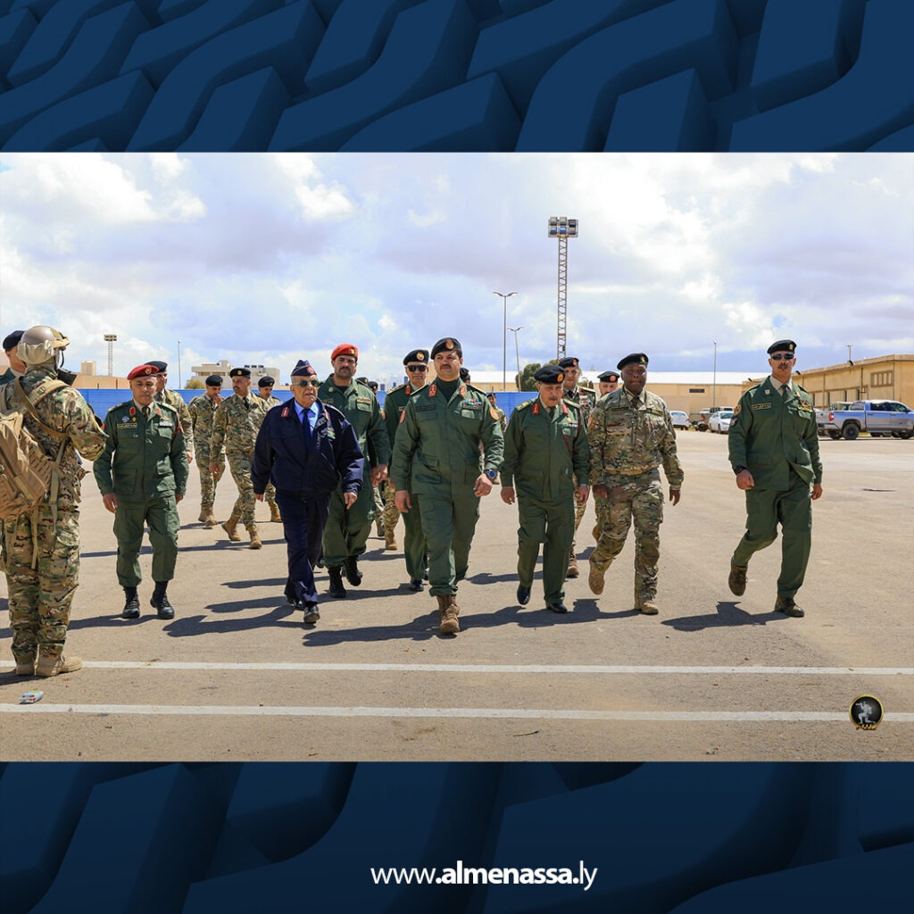 Extra 2.jpg111111111 2